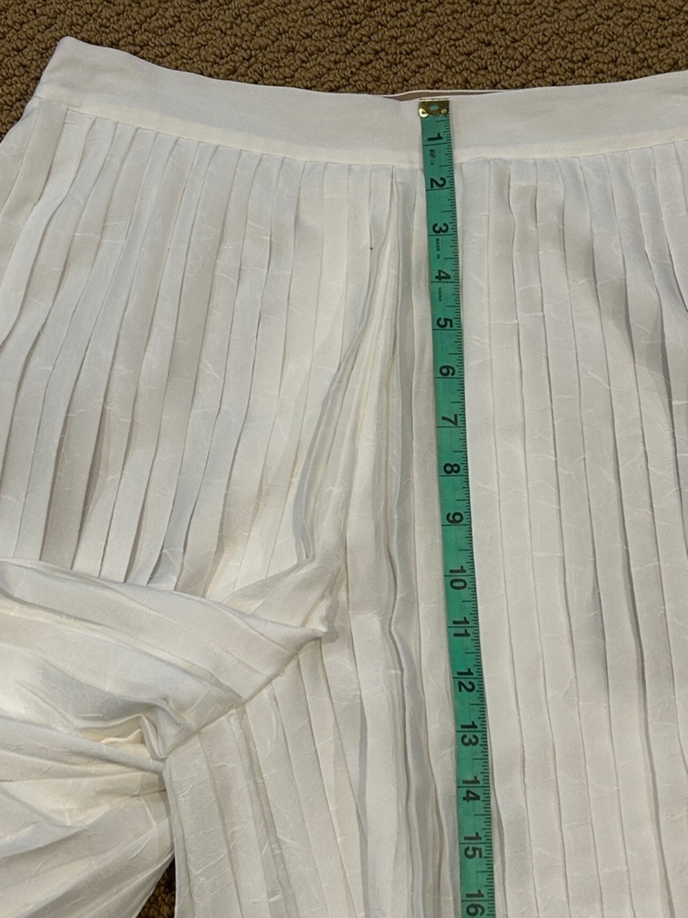 Vince Accordion Pleat Textured Culotte Pants size 6 Ivory Cream - Picture 14 of 16